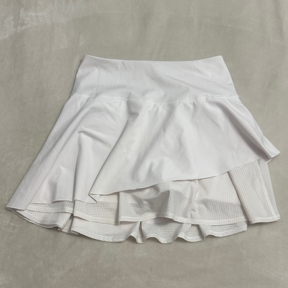 Athleta Dresses & Skirts - Athleta Ace Mesh Skort Asymmetrical